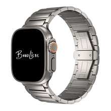 Lade das Bild in den Galerie-Viewer, cover