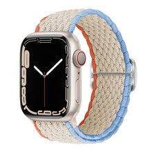 Lade das Bild in den Galerie-Viewer, geflochtenes-armband-cream
